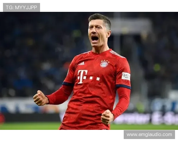 莱万多夫斯基对阵各联赛球队表现对比：跨环境适应能力解析