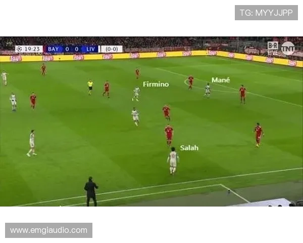 阿尔卡塞尔射门方式特点分析:高效终结与灵活跑位结合