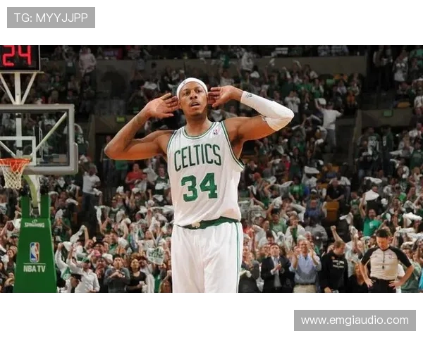 保罗·皮尔斯关键时刻单打效率提升拉开比赛差距